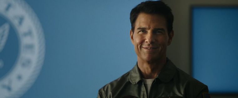 Pete Maverick Mitchell volverá a surcar a los cielos