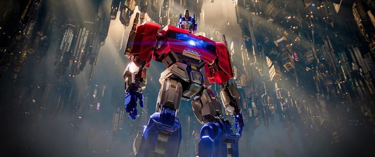 El origen de Optimus Prime y Megatron llega en pocos días a los cines
