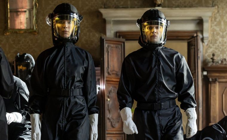 Evan Peters reveló que este personaje fue bastante difícil de componer ya que lo obligaba a ser él mismo, sin esconderse detrás de ningún trastorno como los otros roles que interpretó para Ryan Murphy. Evan Peters reveló que este personaje fue bastante difícil de componer ya que lo obligaba a ser él mismo, sin esconderse detrás de ningún trastorno como los otros roles que interpretó para Ryan Murphy.