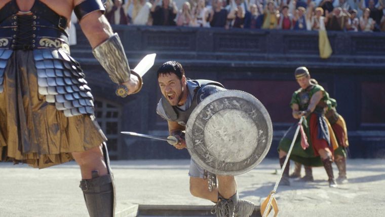 Russell Crowe dio vida a Máximo Décimo Meridio en la cinta original