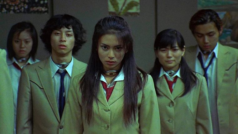 Battle Royale es un cuento de hadas sádico y se puede ver en Mubi Battle Royale es un cuento de hadas sádico y se puede ver en Mubi