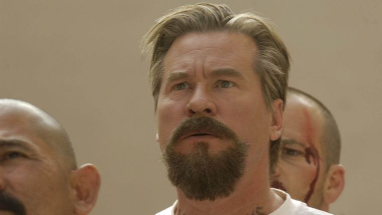 Val Kilmer protagoniza este atrapante film de acción carcelaria