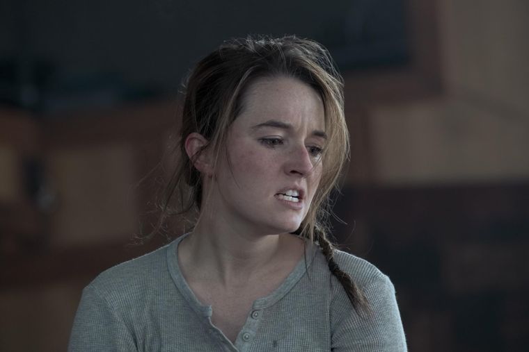 the-last-of-us-s2-abby-joel-death-Kaitlyn-Dever