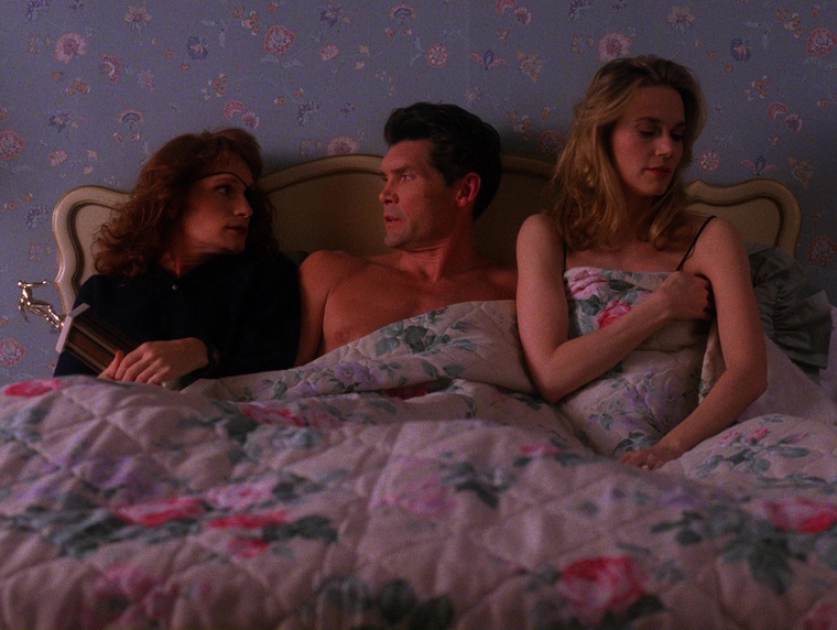 El episodio 'Slaves and Masters' se estrenó un 9 de febrero de 1991. El episodio 'Slaves and Masters' se estrenó un 9 de febrero de 1991. 