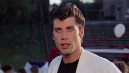 John Travolta como el recordado Danny Zuko