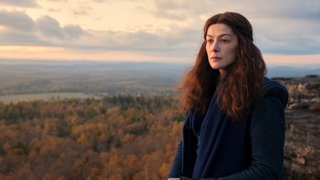 Rosamund Pike lidera el elenco de la serie. 