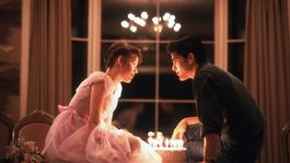 John Hughes y su primera película, una comedia romántica