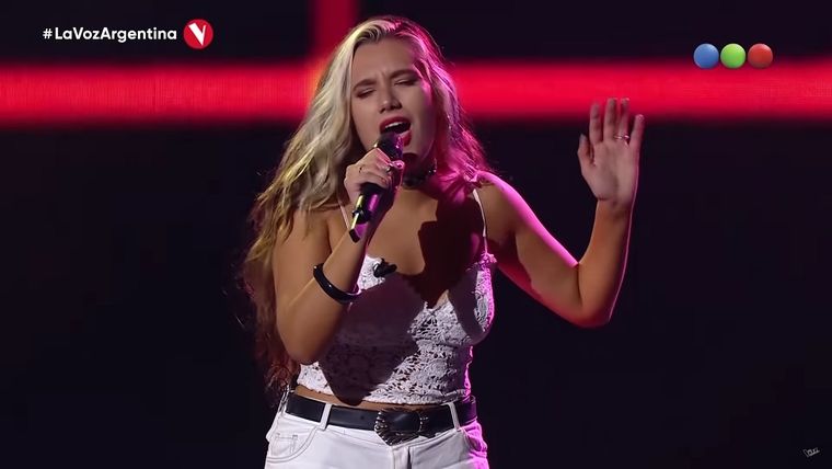 Pilar la rompió interpretando AC/DC y provocó un divertido cruce entre Ricardo y Lali.