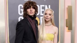 Malcolm y Anya comenzaron su relación a comienzos de 2021