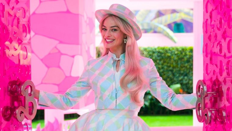 Margot Robbie le dio vida a la muñeca más famosa del mundo en Barbie.