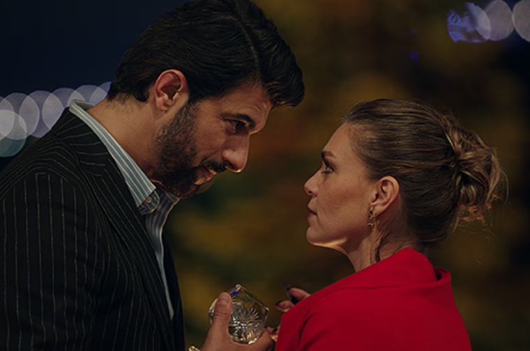 Amor y riqueza culmina con un final abierto Amor y riqueza culmina con un final abierto