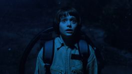 La temporada 2 de Stranger Things se estrenó en octubre de 2017. La temporada 2 de Stranger Things se estrenó en octubre de 2017.