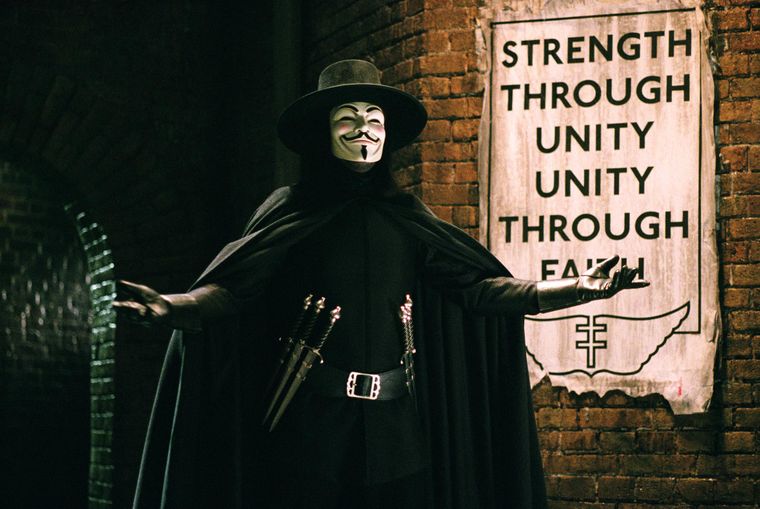 v-for-vendetta-2005-V