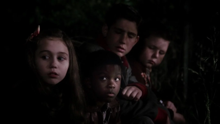 Miley Cyrus interpretó a Ruthie en El gran pez. Miley Cyrus interpretó a Ruthie en El gran pez.