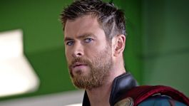 Ni Thor se había dado cuenta del guiño a su película.