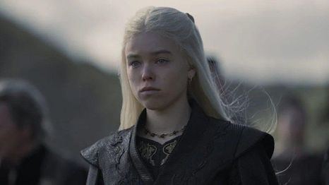 Milly Alcock saltó a la fama con su rol en House of the Dragon 