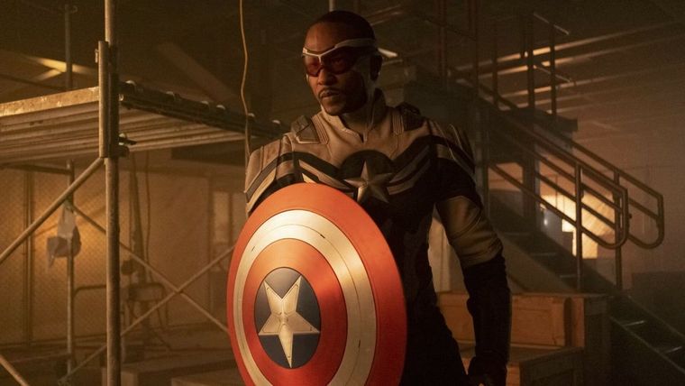 Sam Wilson cede la antorcha al próximo Falcon
