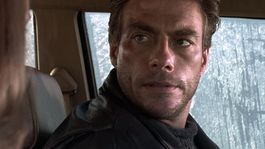 Máximo riesgo es tendencia en Netflix a 27 años de su estreno