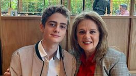Érika Buenfil y su hijo Nicolás