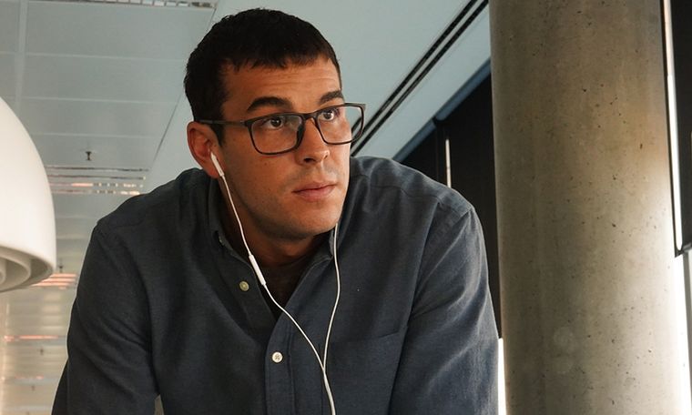 Mario Casas protagoniza No matarás, el thriller furor en España