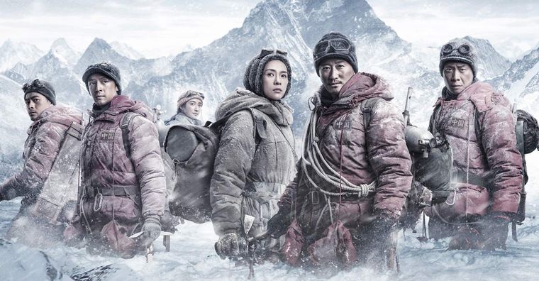 Avalancha, desastre en la montaña.