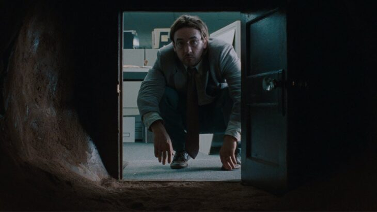 El actor John Malkovich interpreta a una versión satírica de sí mismo. El actor John Malkovich interpreta a una versión satírica de sí mismo.