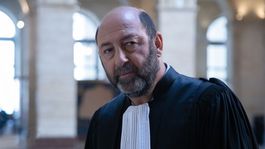 El actor Kad Merad interpreta a un juez dispuesto a todo