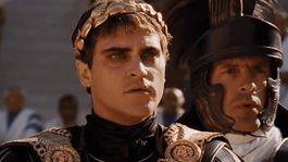 Joaquin Phoenix se convirtió en el villano de Gladiador en 2000