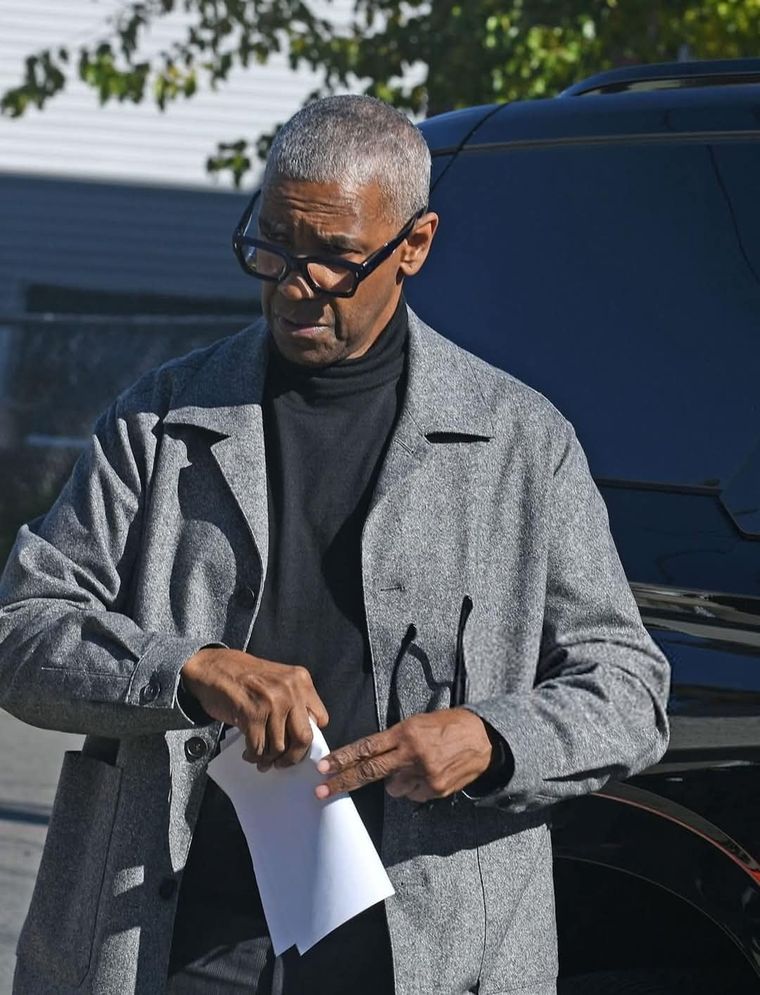 Denzel Washington en el set de Here comes the flood.