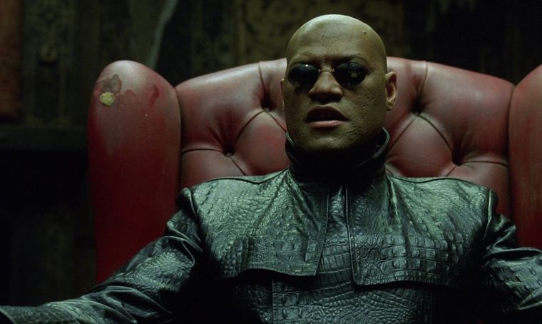 Laurence Fishburne aseguró que no lo llamaron para participar en la nueva entrega de la saga, pero los fanáticos no le creen.