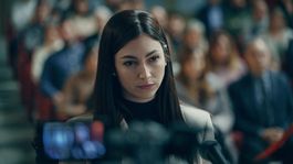 Úrsula Corberó se luce en la nueva serie true crime española
