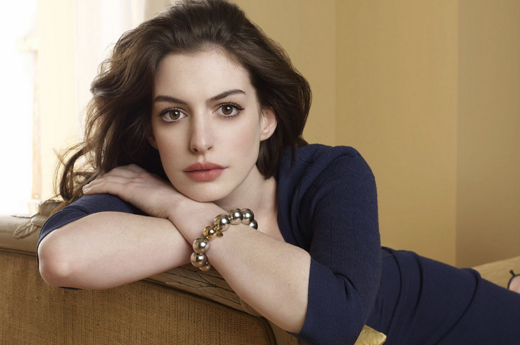 Anne Hathway nació el 12 de noviembre de 1982 en Nueva York