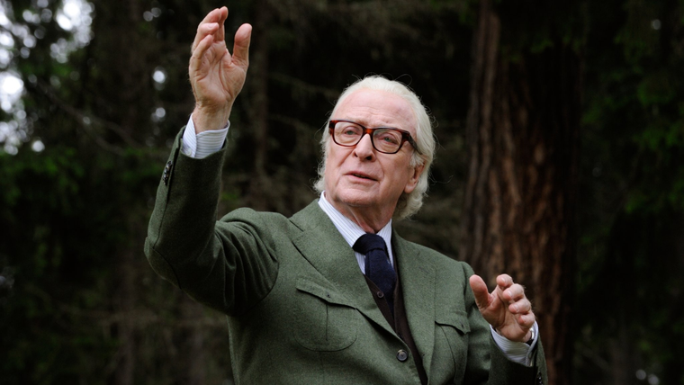 Michael Caine lidera el elenco de este filme imperdible