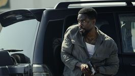 John Creasy regresa, Netflix se encarga de la nueva adaptación de Hombre en Llamas . John Creasy regresa, Netflix se encarga de la nueva adaptación de Hombre en Llamas .