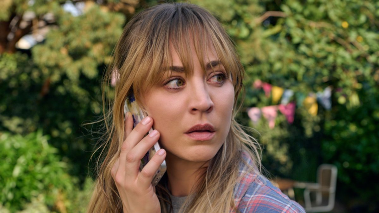 Kaley Cuoco protagoniza lo nuevo de la plataforma de streaming