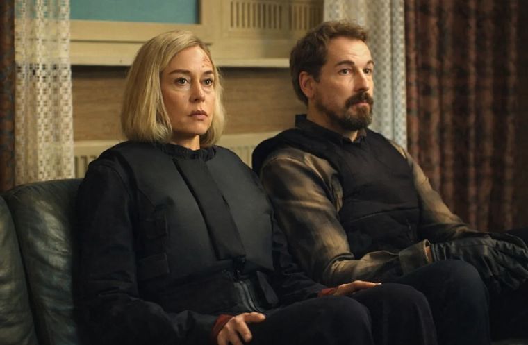 Los suscriptores de Netflix esperan que Unfamiliar sea renovada para una segunda temporada