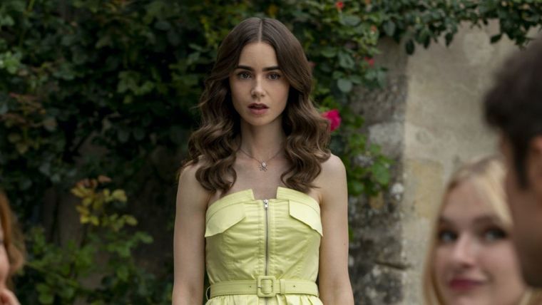 Lily Collins es la protagonista de Emily en París