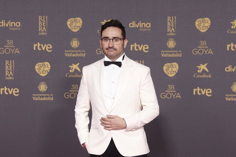 El director español llegará al Dolby Theatre junto con Enzo Vogrincic, protagonista de La Sociedad de la Nieve, y el sobreviviente Nando Parrado