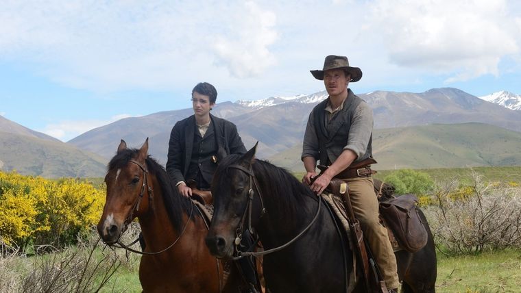 Slow West es uno de los westerns más elogiados de la última década Slow West es uno de los westerns más elogiados de la última década