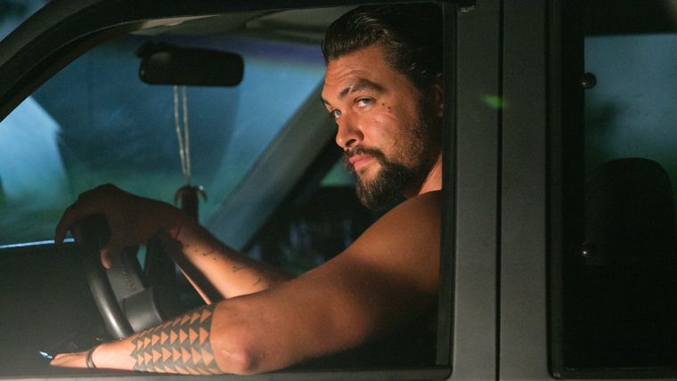 Jason Momoa protagoniza la nueva serie tendencia de Netflix