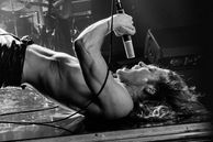 Lestat de Lioncourt es un rockstar en la tercera temporada de la serie.