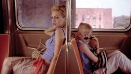 Protagonizada por Brittany Murphy y Dakota Fanning