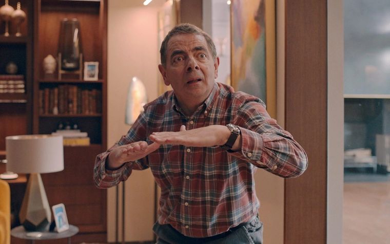 Hombre vs. abeja llega este viernes a Netflix.