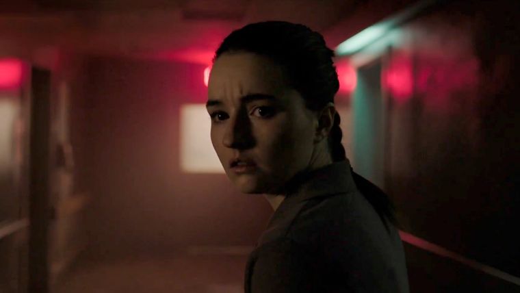 Kaitlyn Dever como Abbey Williams, personaje de peso para la S2