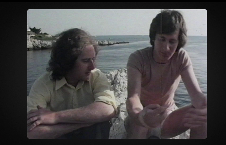 El material de archivo exclusivo es una de sus grandes fortalezas. El material de archivo exclusivo es una de sus grandes fortalezas.