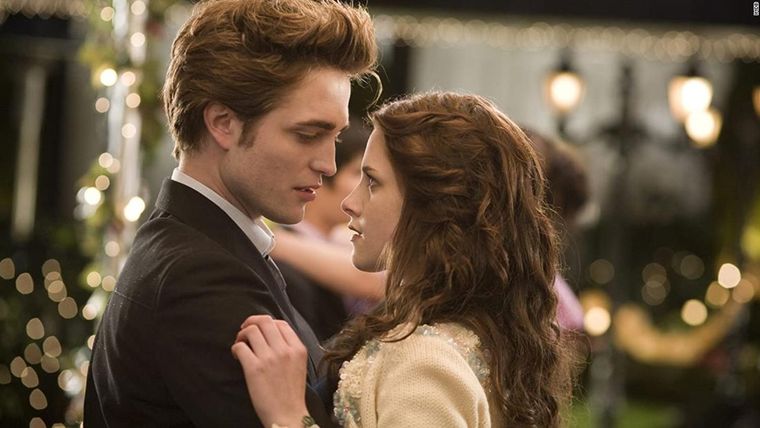 Robert Pattinson y Kristen Stewart protagonizaron la saga Crepúsculo