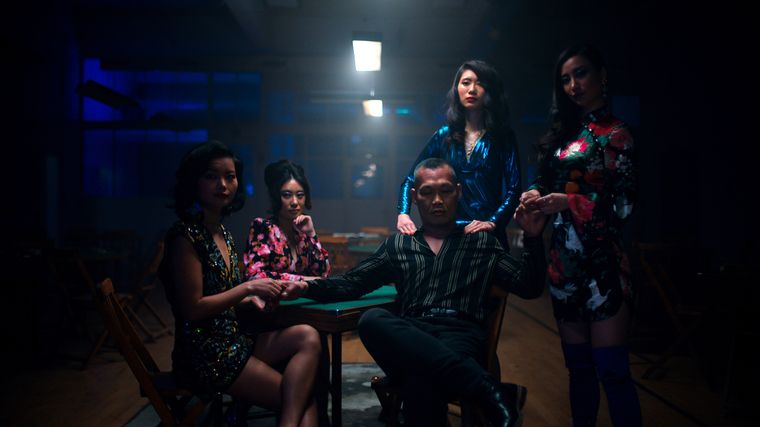 La serie cuenta con 6 episodios. La serie cuenta con 6 episodios. 