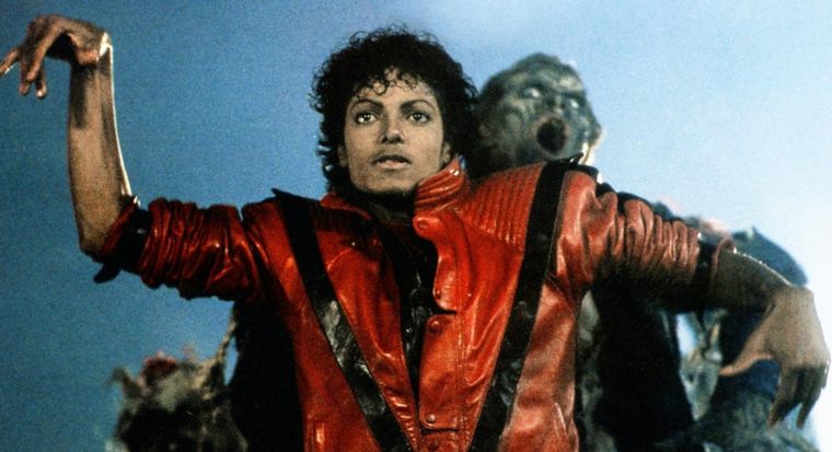Michael Jackson en el aclamado y premiado videoclip de Thriller.