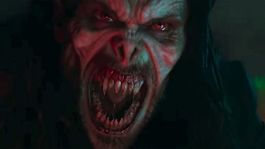 El Vampiro Viviente desata su potencial en el nuevo trailer del filme.