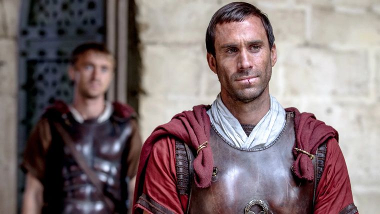 Joseph Fiennes protagoniza esta película bélica que no te puedes perder